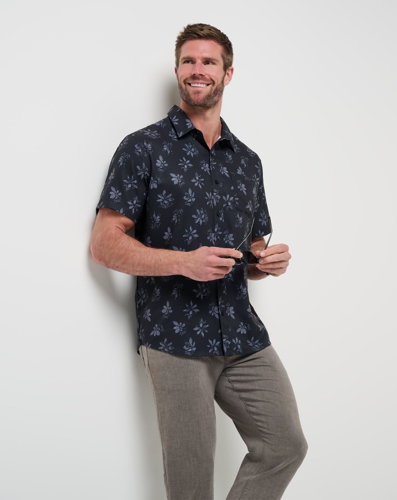 Travis Mathew Online Techwoven Seamate Button-Up Men