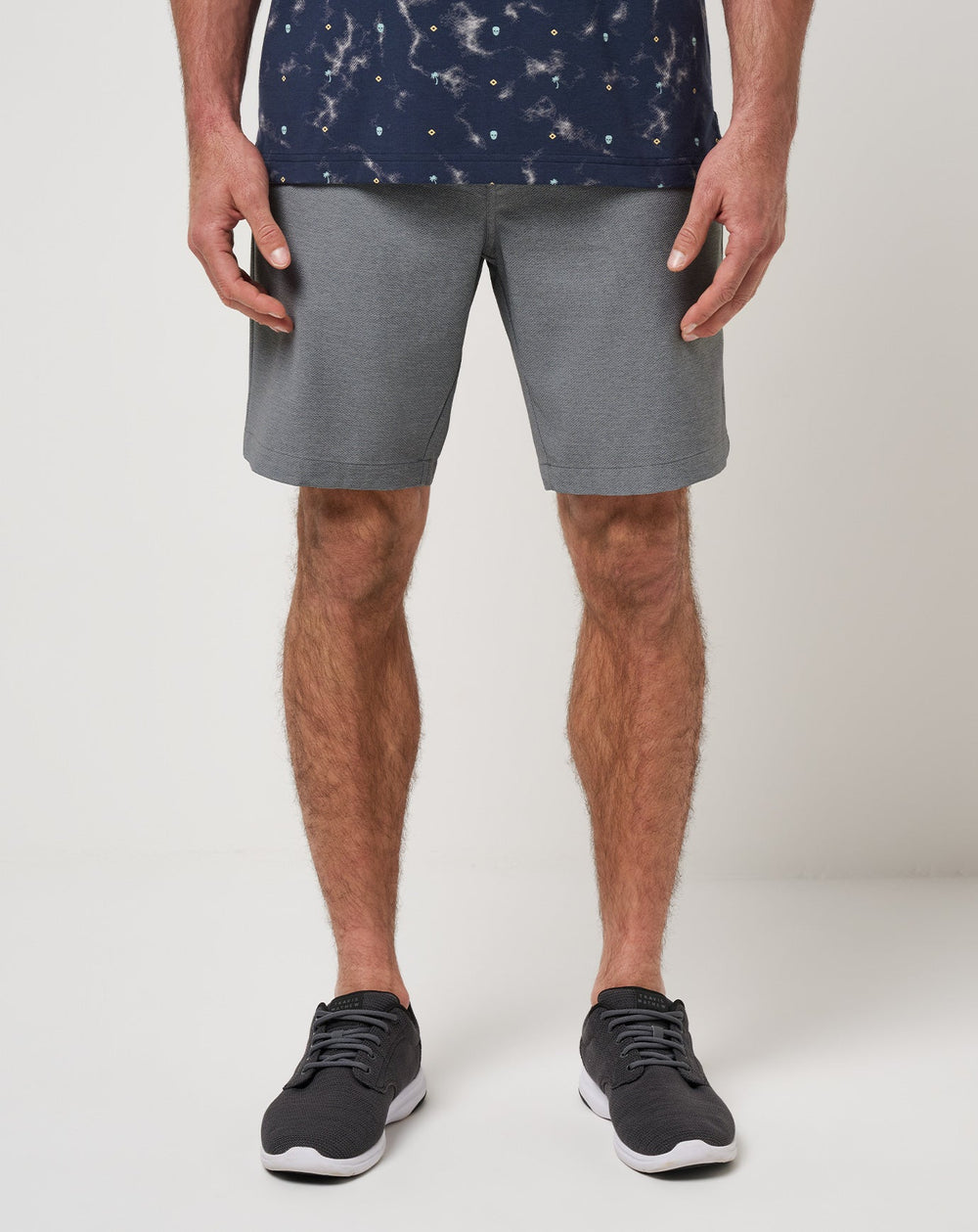 TravisMathew | Call An Audible Short 9In