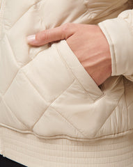 TravisMathew | Lights At Night Quilted Jacket
