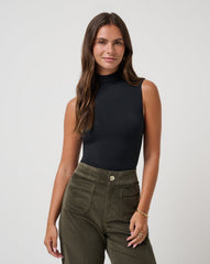 TravisMathew | Captivate Mock Neck Top