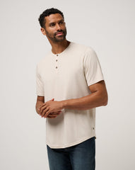 TravisMathew | Cloud Henley Tee