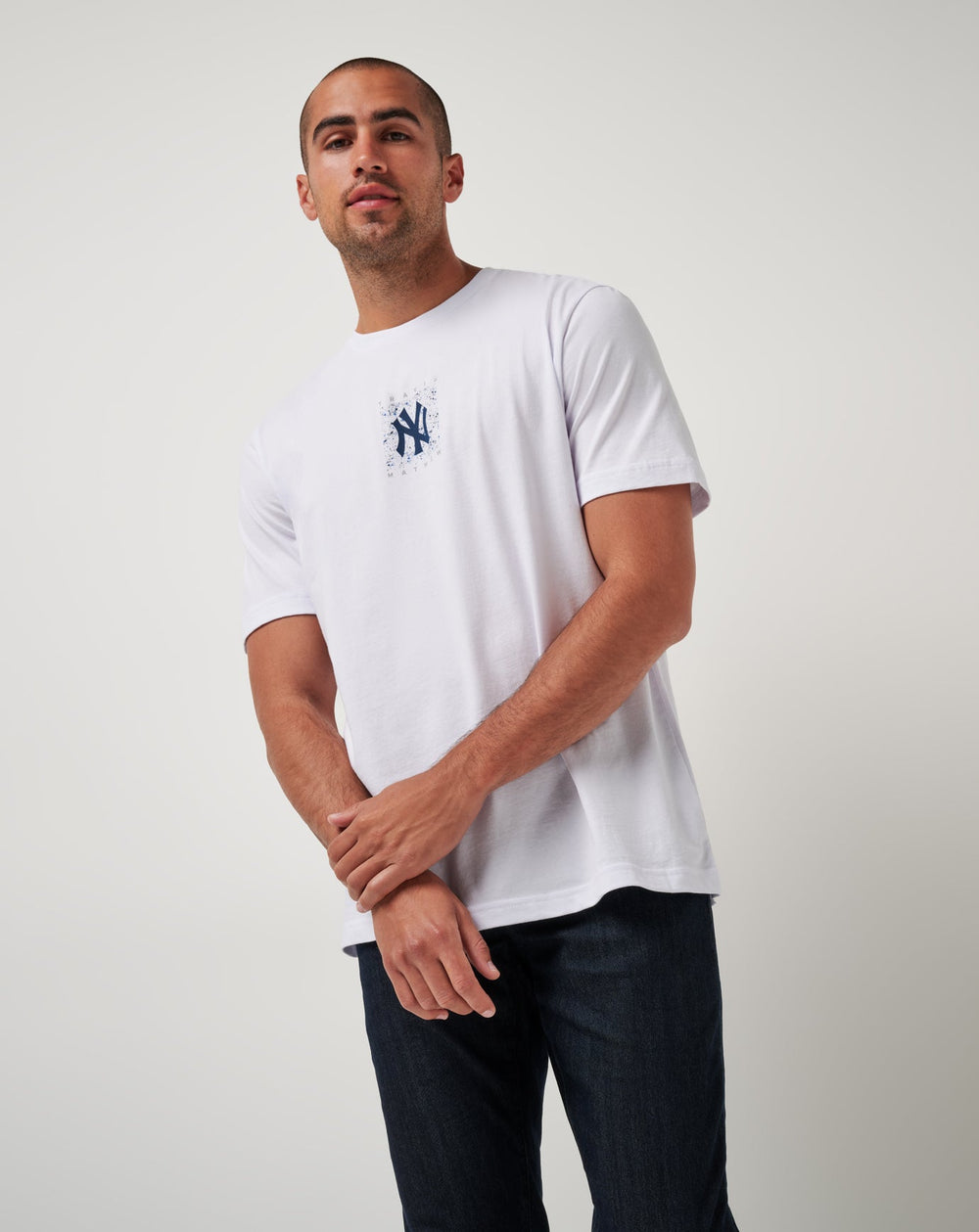 TravisMathew | New York Yankees In The Dugout Tee