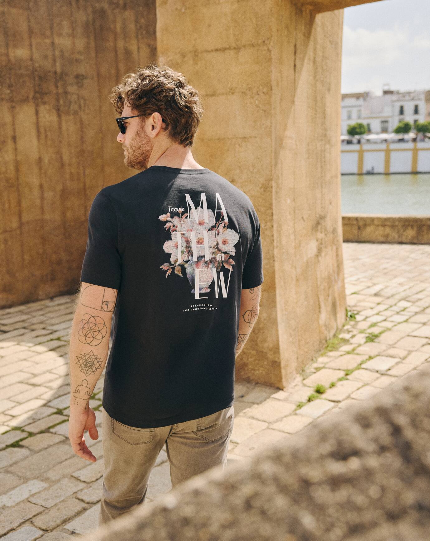 TravisMathew | Art Scene Tee