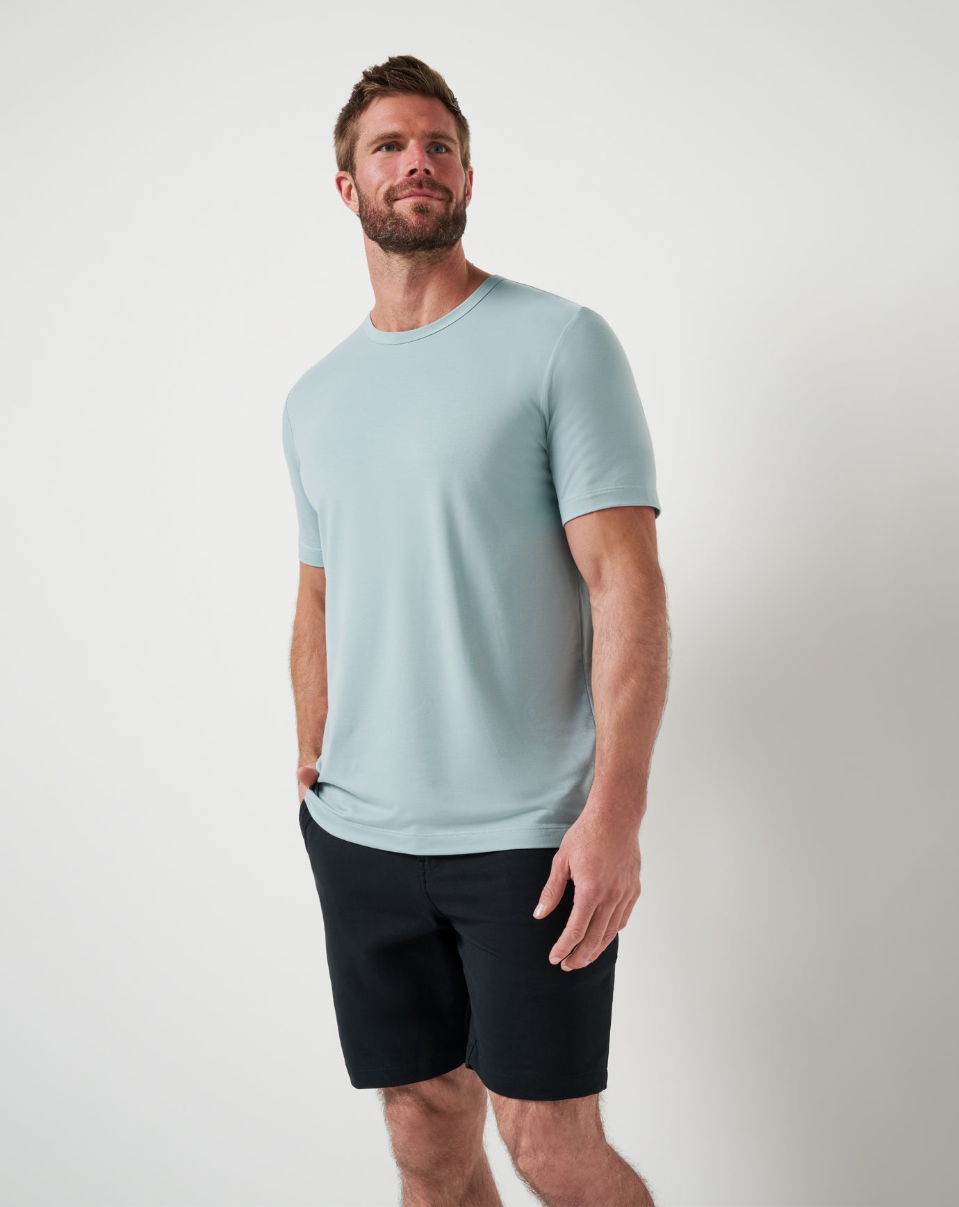 TravisMathew | Long Holiday Tee