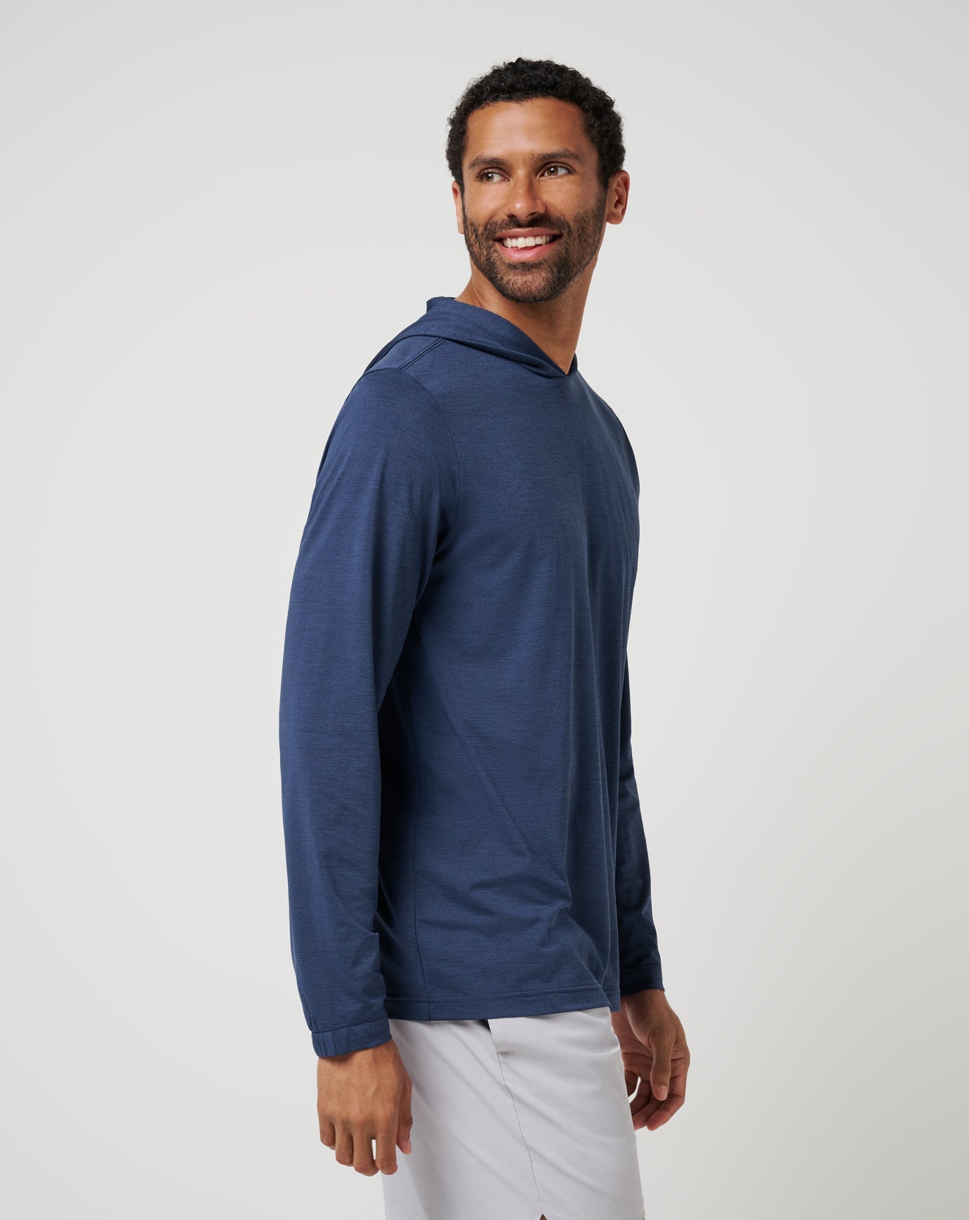 TravisMathew | Heater Pro Hoodie