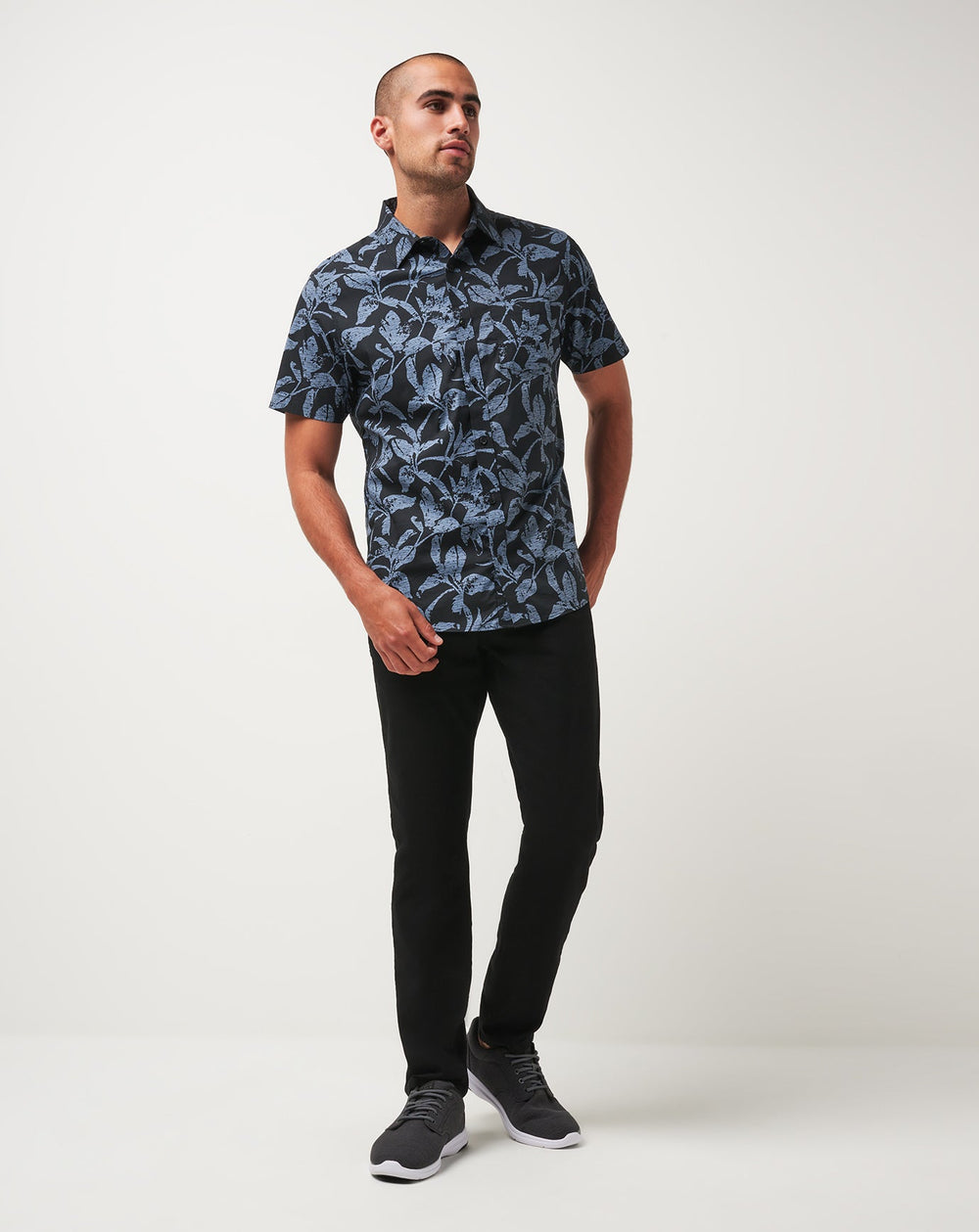 TravisMathew | Photo Finish Button-Up