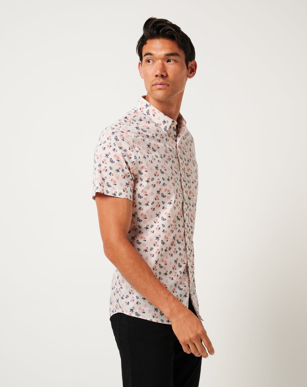 TravisMathew | Something New Button-Up