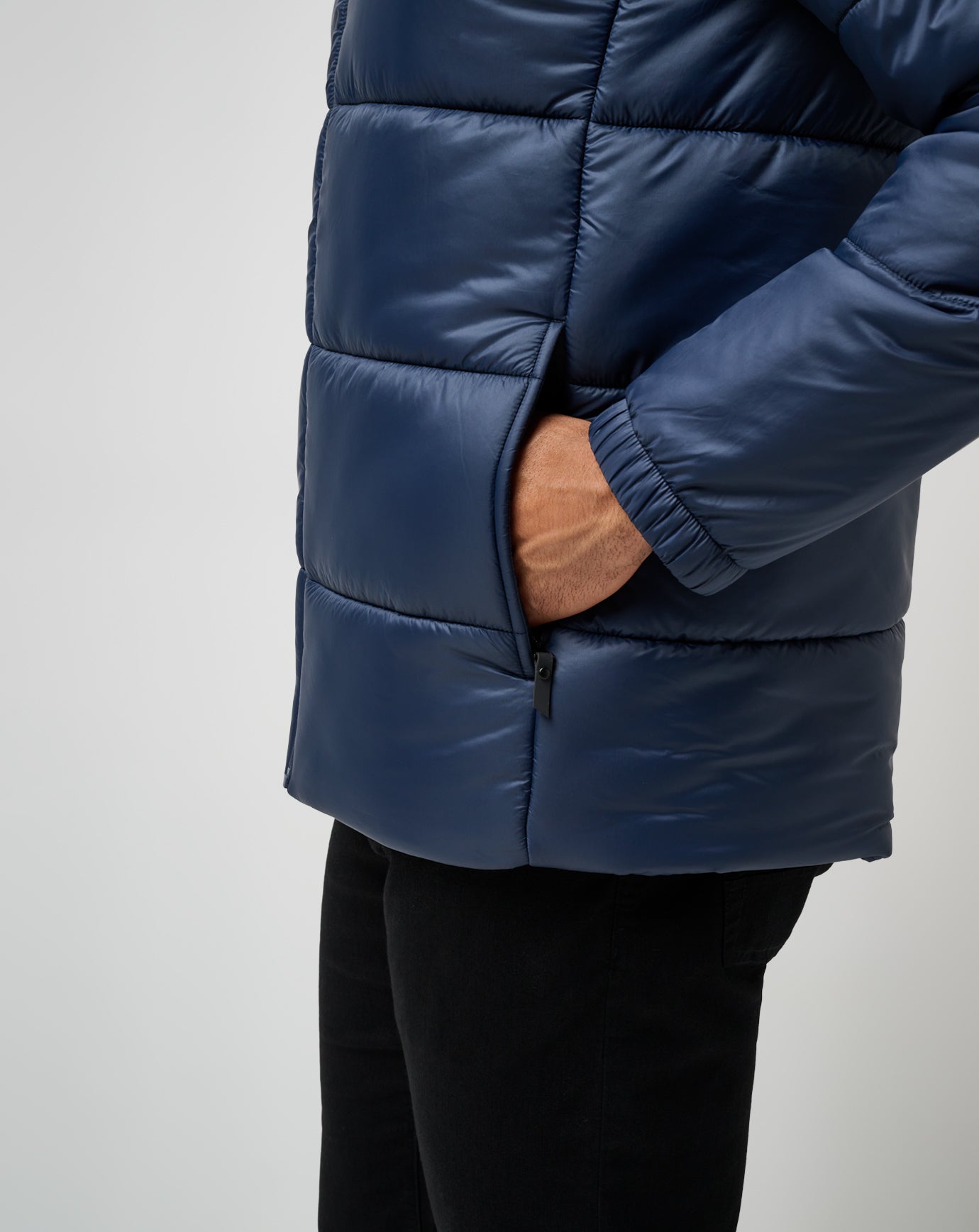 TravisMathew | Aves Tech Puffer Jacket