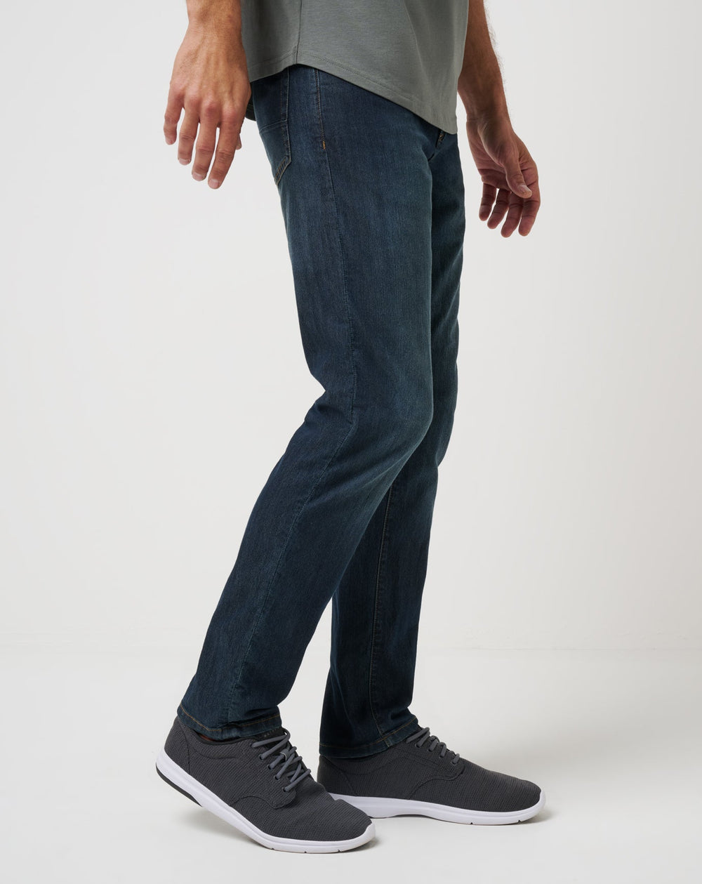 TravisMathew | Legacy Featherweight Jeans