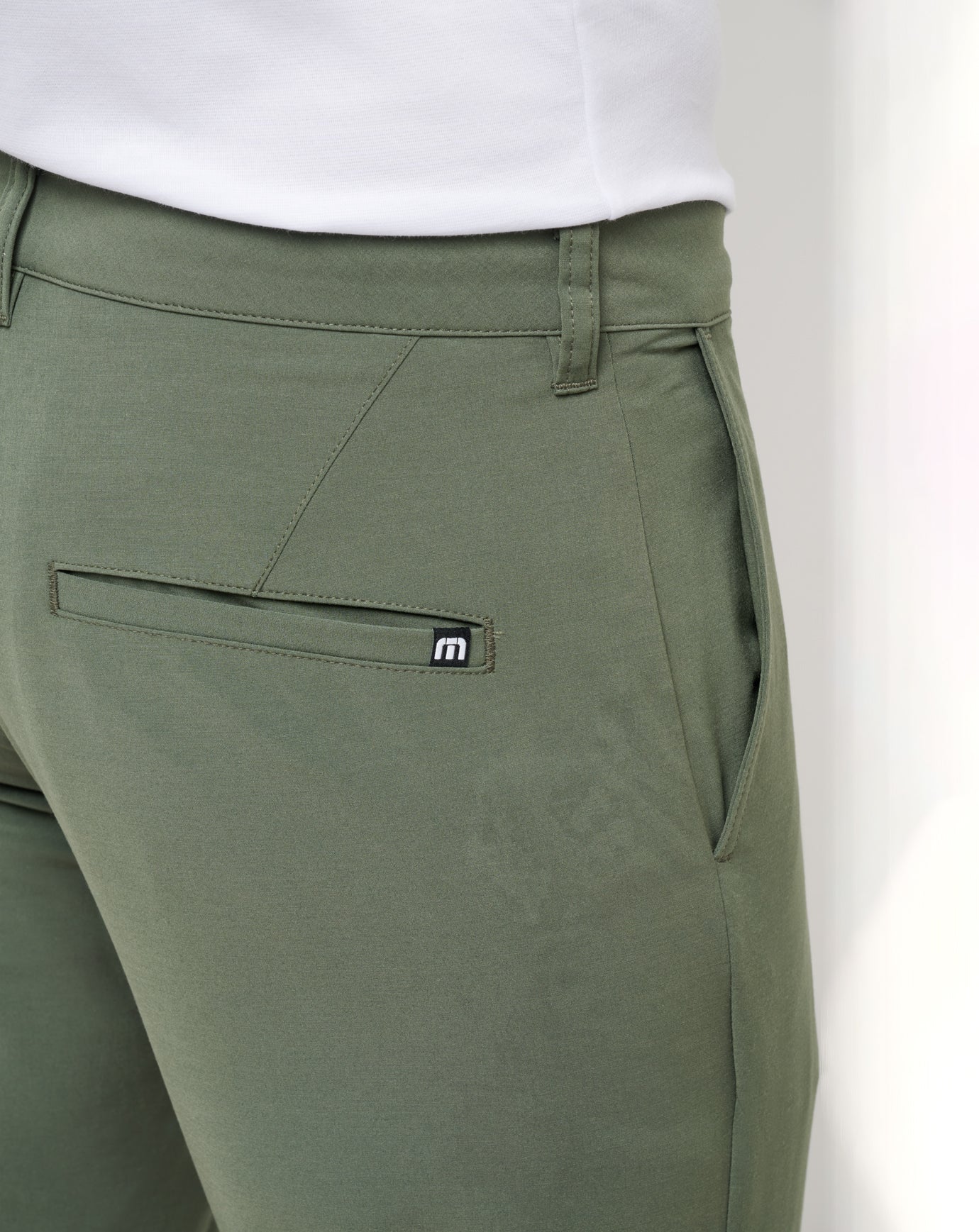 TravisMathew | Open To Close Tech Chino Pant