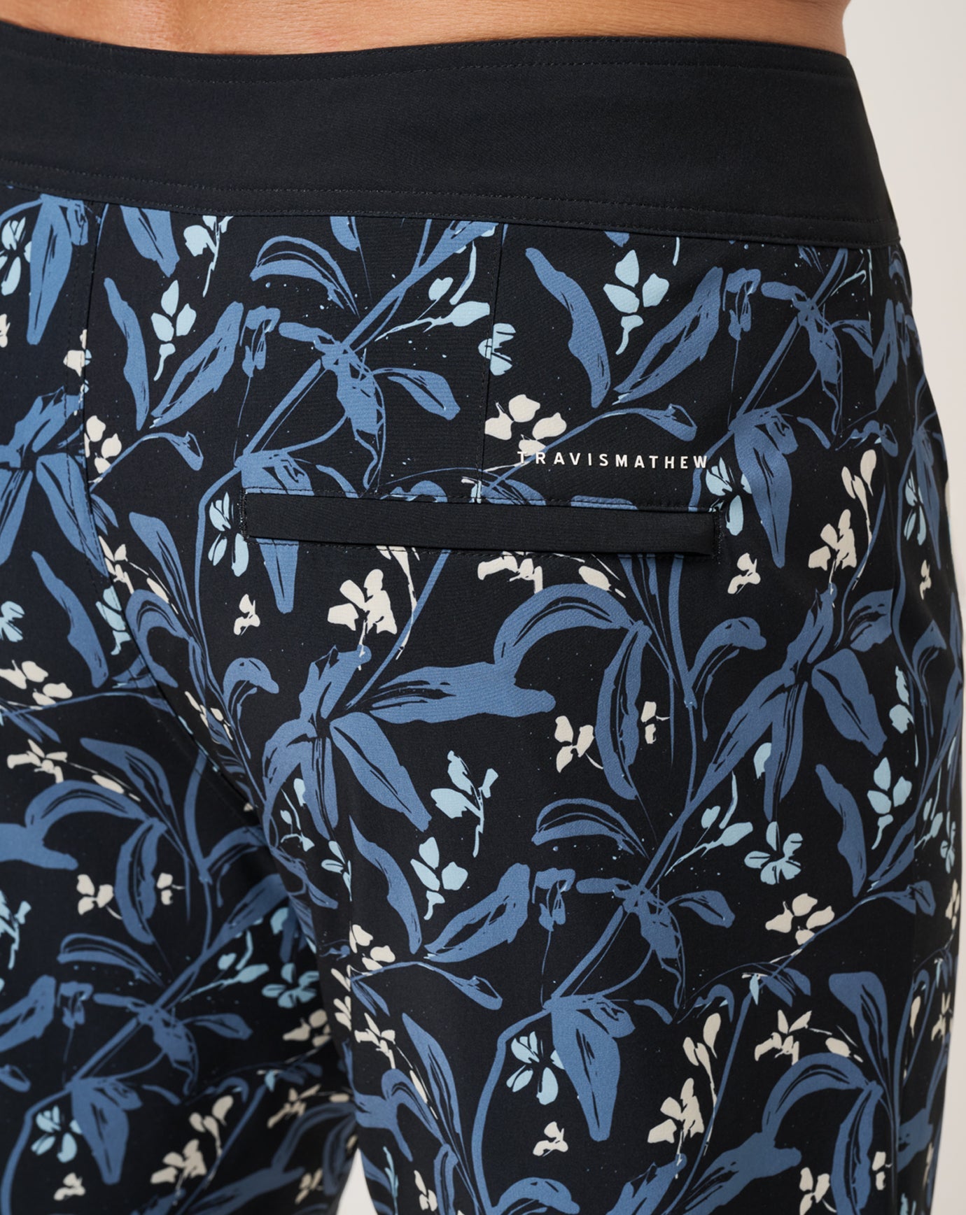TravisMathew | Relationship Status Boardshort 18.5In