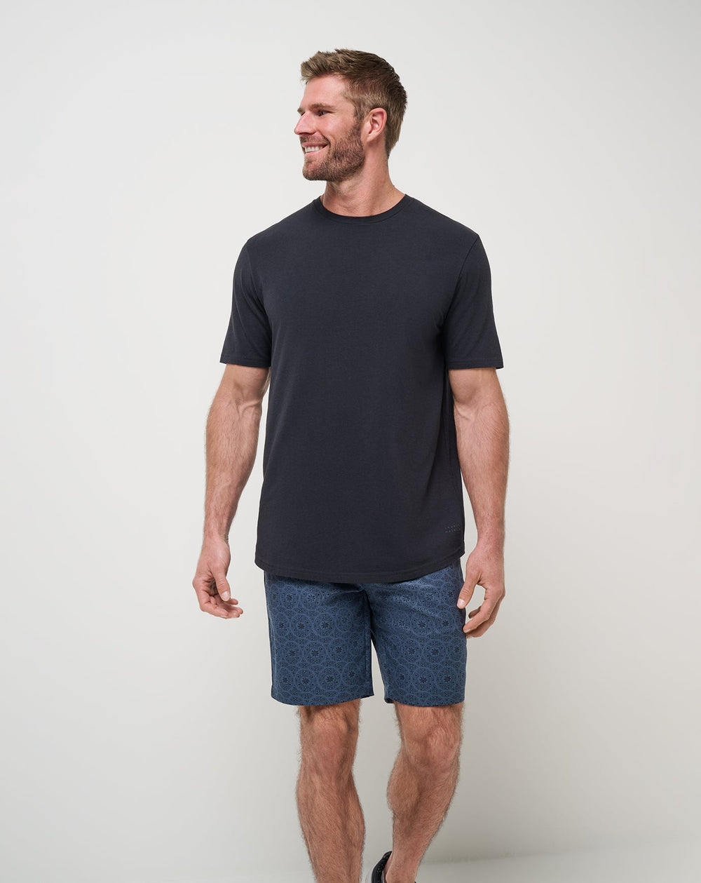 TravisMathew | Beyond The Limits Short 9In