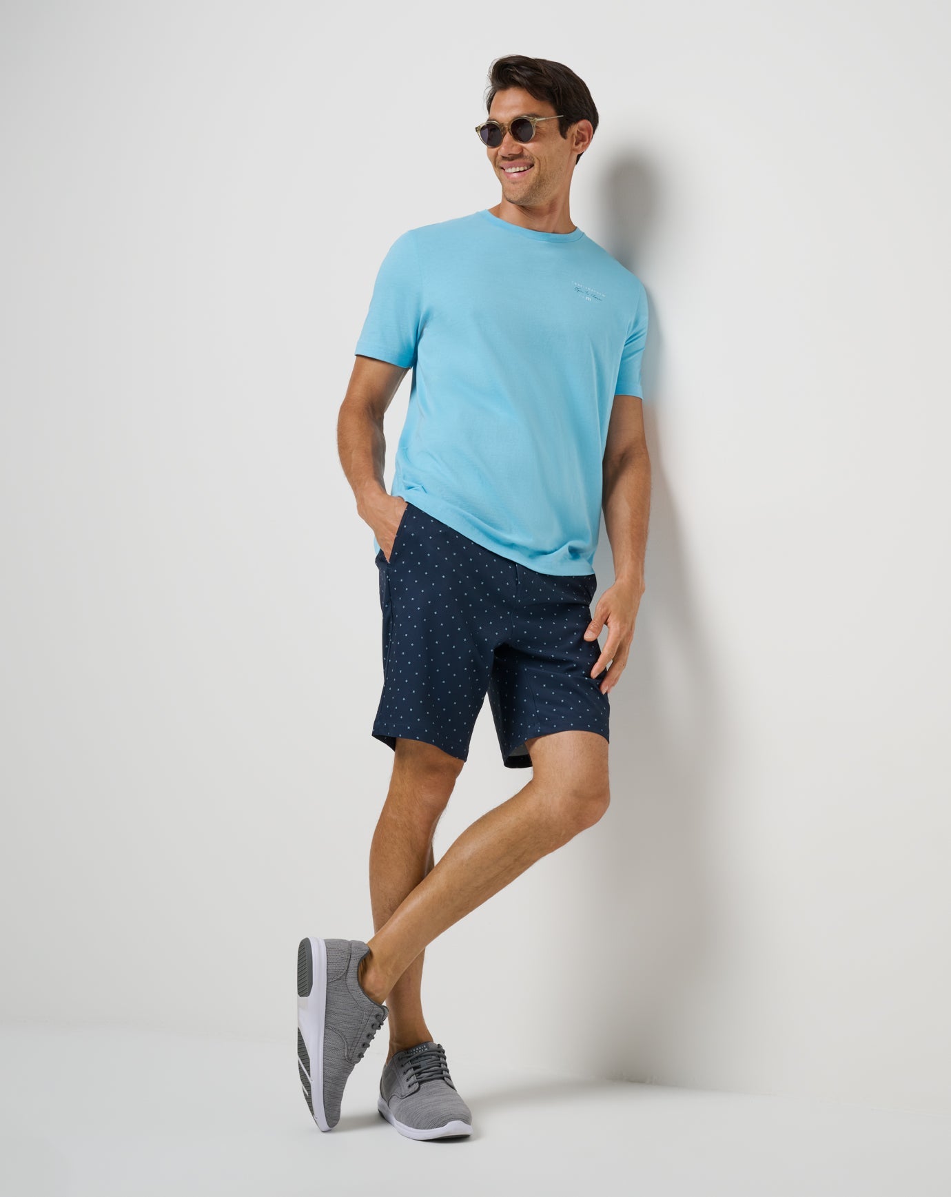 TravisMathew | Standing Stones Short 9In