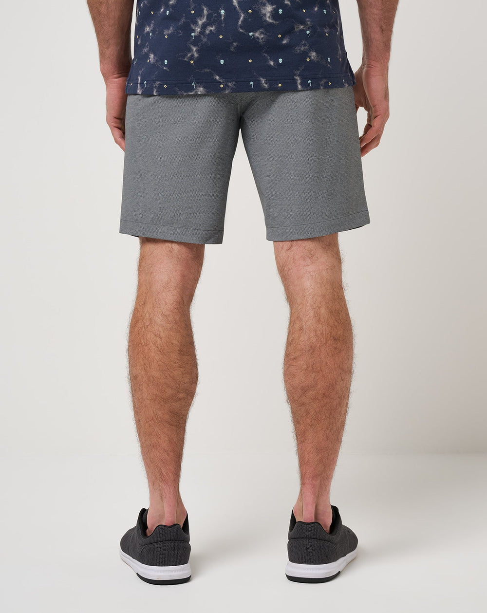 TravisMathew | Call An Audible Short 9In