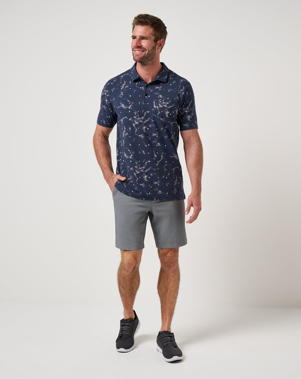 TravisMathew | Call An Audible Short 9In