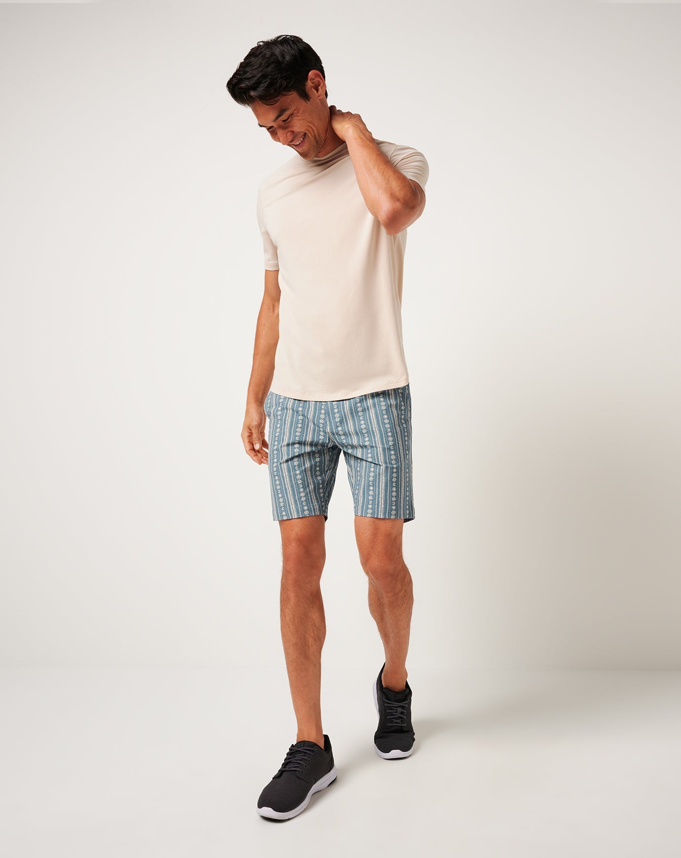 TravisMathew | Tech Chino Print Short 8In