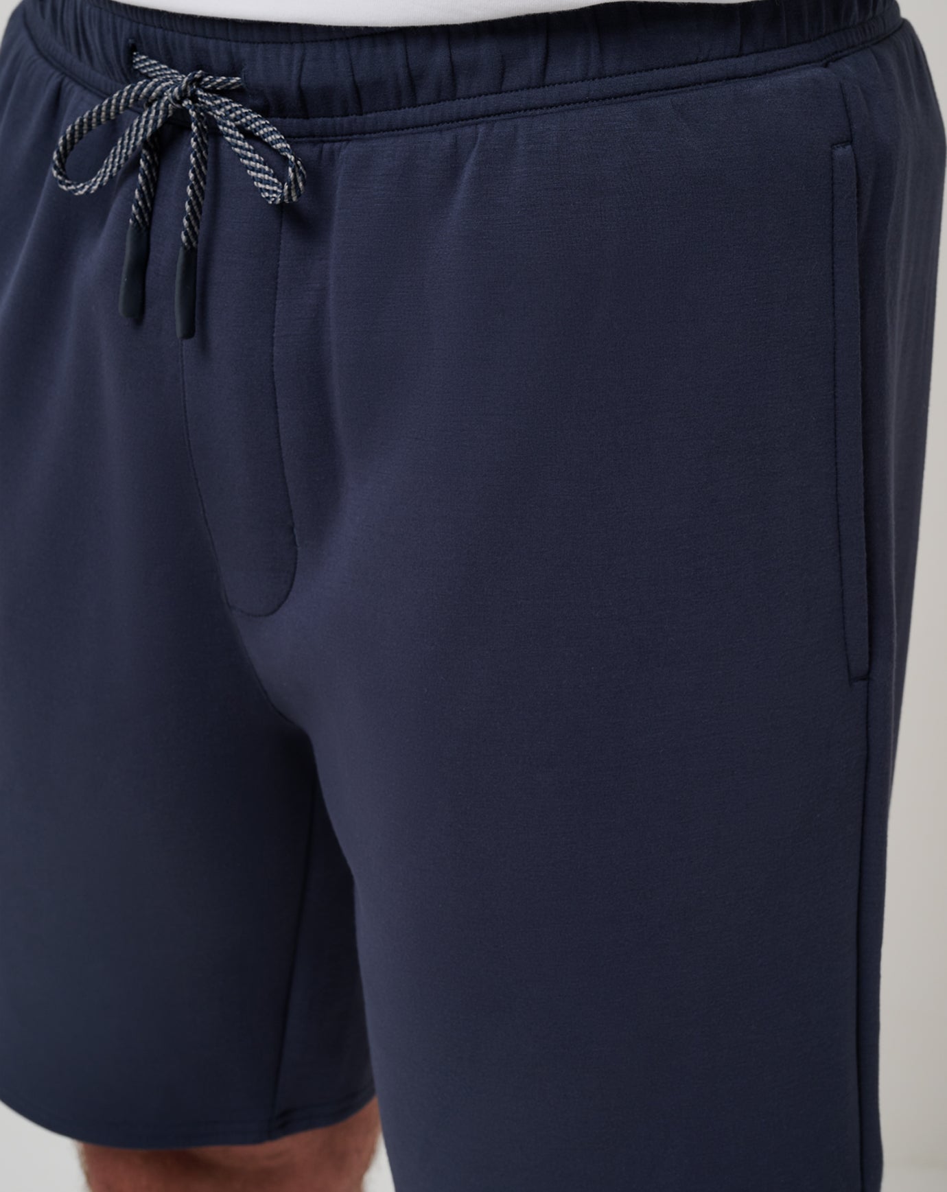 TravisMathew | Fibercloud Short 8In