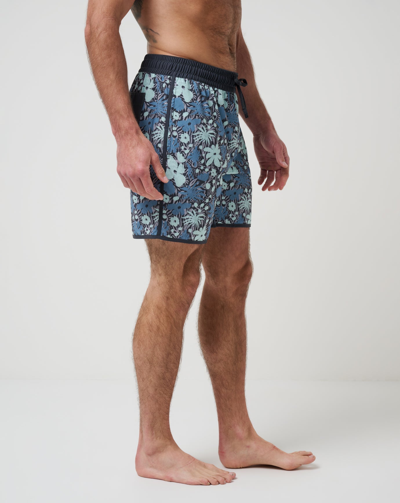 TravisMathew | Canoe Cruise Boardshort