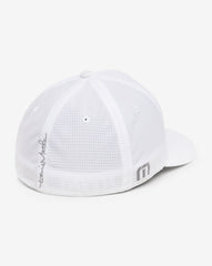 TravisMathew | Nassau Fitted Hat