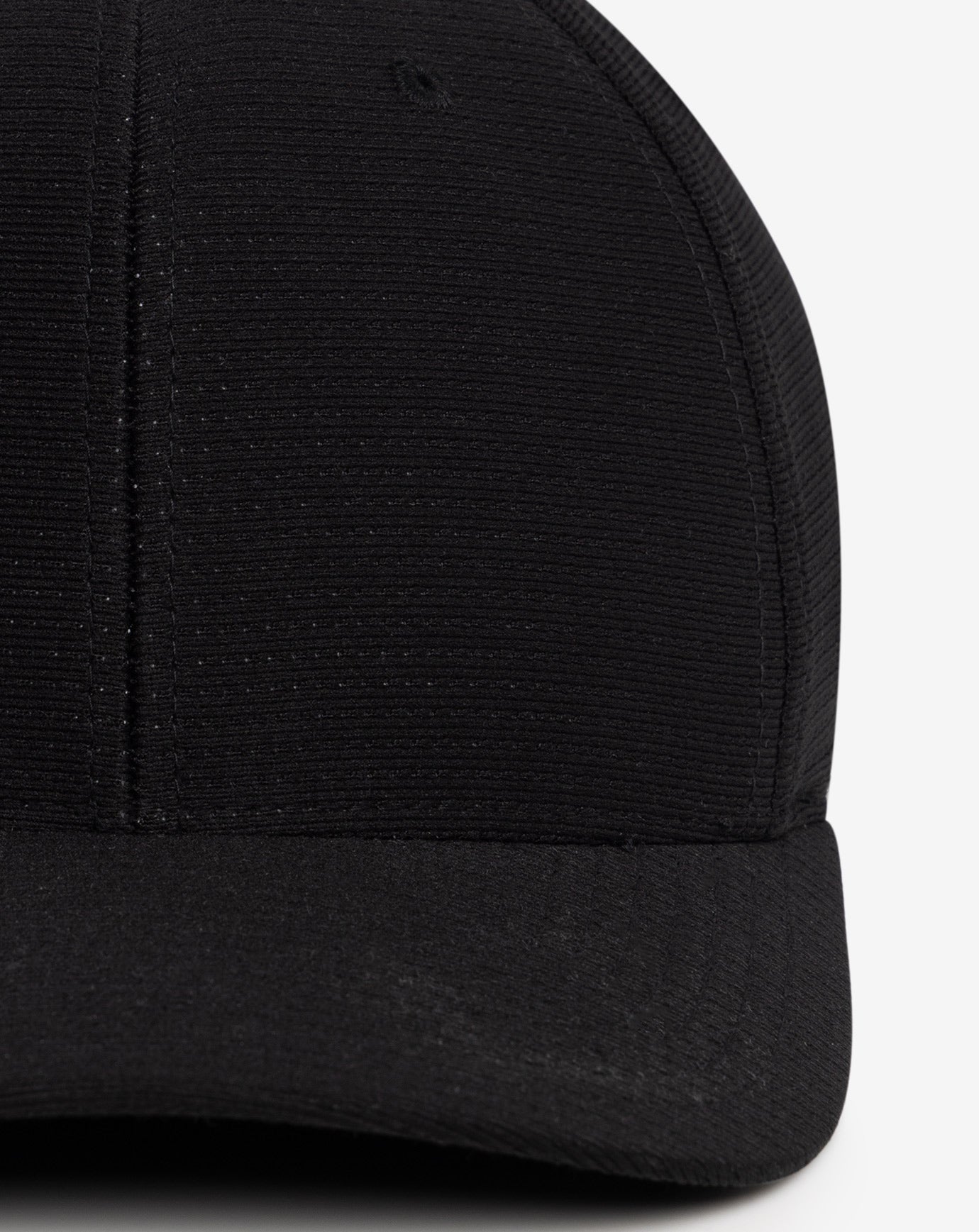 TravisMathew | Nassau Fitted Hat