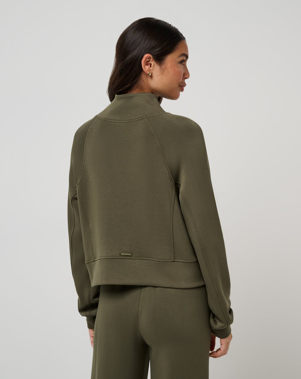 TravisMathew | Skyloft Soft Funnel Neck