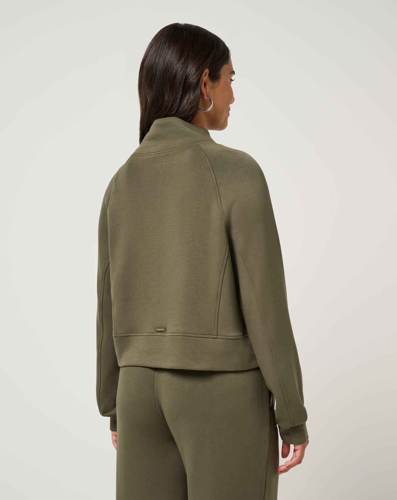 TravisMathew | Skyloft Soft Funnel Neck