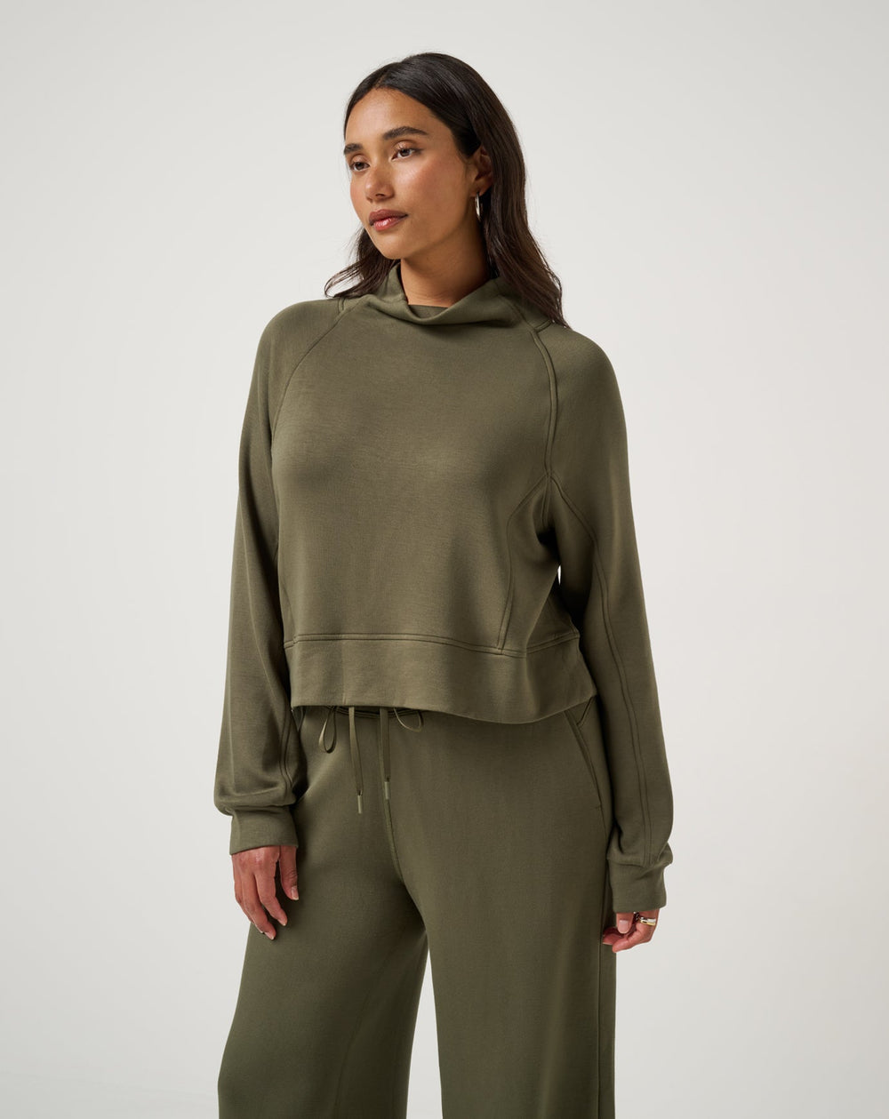 TravisMathew | Skyloft Soft Funnel Neck