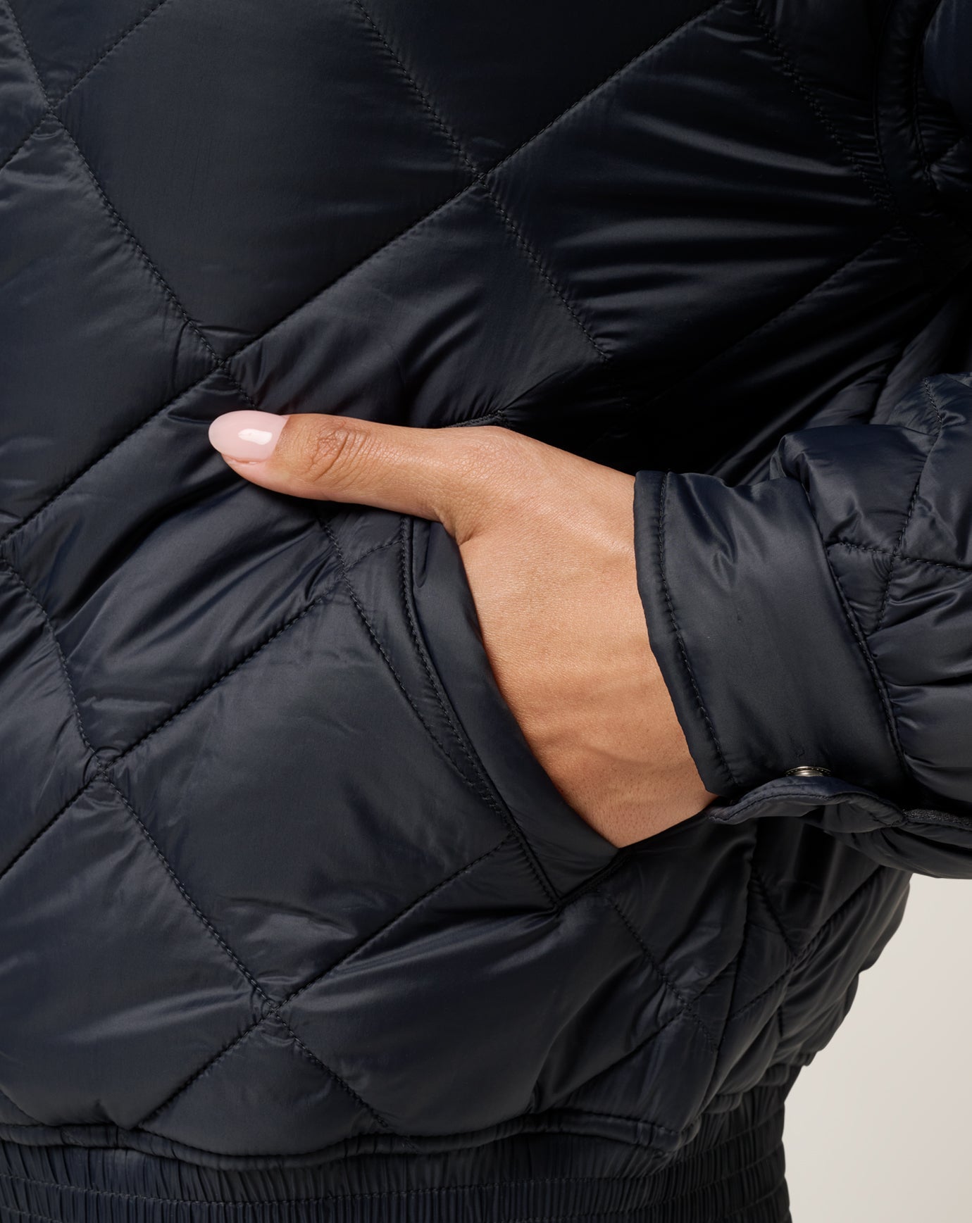 TravisMathew | Lights At Night Quilted Jacket