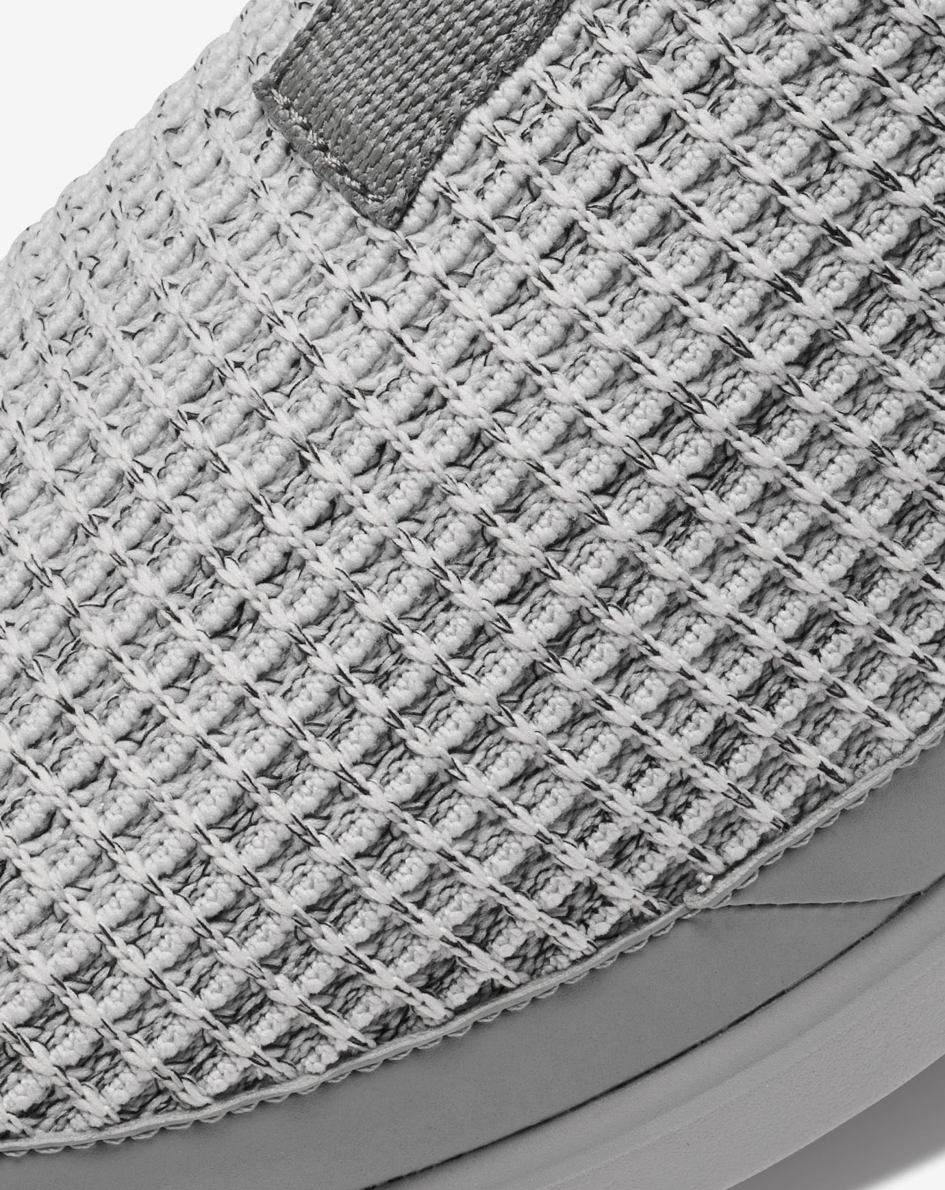 TravisMathew | The Modern Lounge