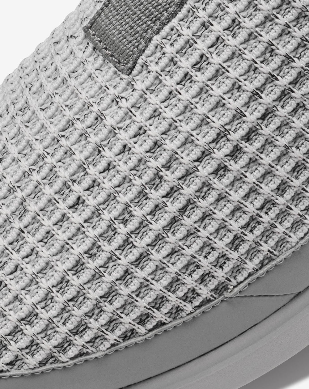TravisMathew | The Modern Lounge