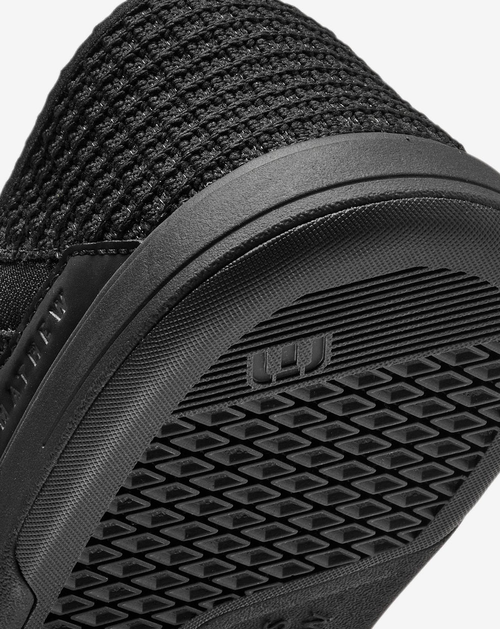 TravisMathew | The Modern Lounge
